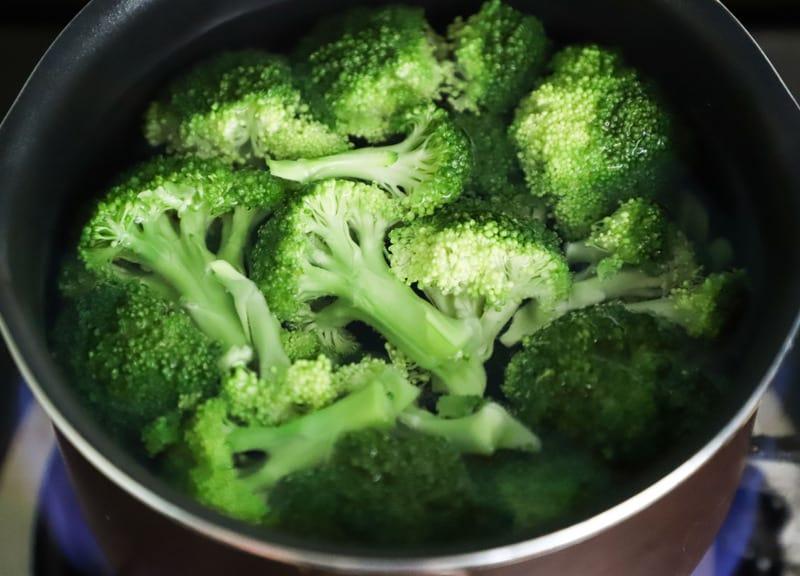 Skål med broccoli